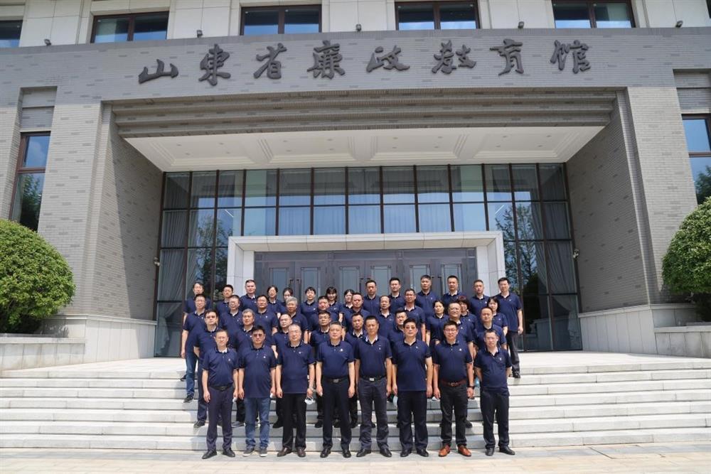 教育促廉洁，喜迎二十大